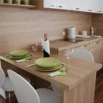 Veell - Tylko 4 Minuty Od Pieknej Szerokiej Plazy