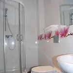 Apartman Veell - Tylko 4 Minuty Od Pieknej Szerokiej Plazy Pobierowo