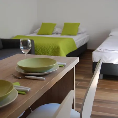 Veell - Tylko 4 Minuty Od Pieknej Szerokiej Plazy Apartman Pobierowo