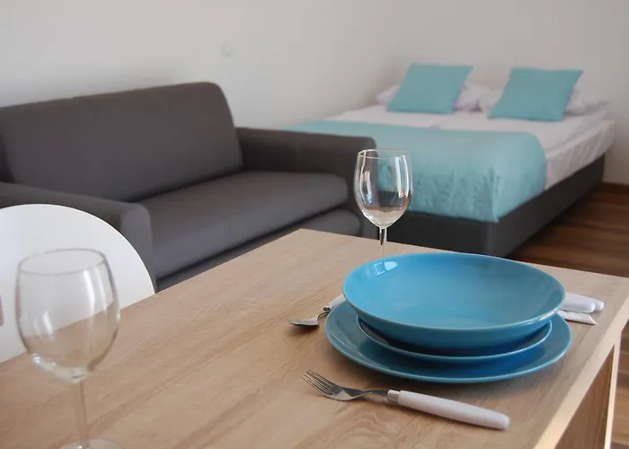 Veell - Tylko 4 Minuty Od Pieknej Szerokiej Plazy * Pobierowo