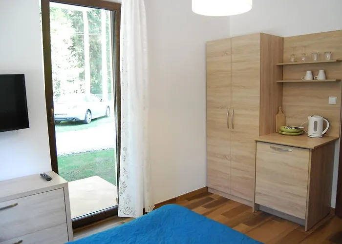 Veell - Tylko 4 Minuty Od Pieknej Szerokiej Plazy