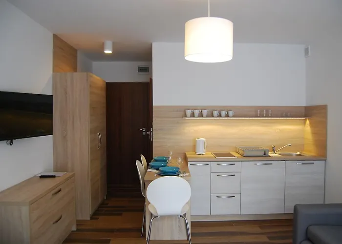 Veell - Tylko 4 Minuty Od Pieknej Szerokiej Plazy *